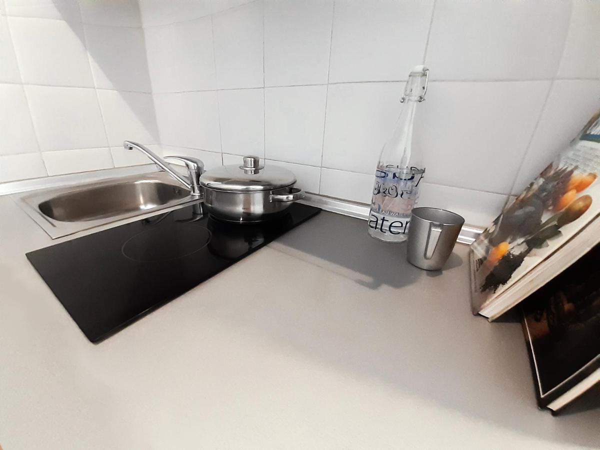 Micampus Malaga Student Residence Екстер'єр фото